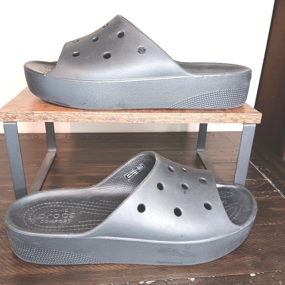 Crocs Classic Platform Slide Sandals Black Women's Size 10 Comfort Footwear